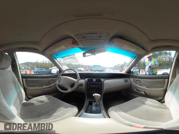 2000 Toyota Avalon XL with VIN 4T1BF28BXYU070808, listed as a IAAI auction lot 42061893 with 228,229 mi miles and . Bid and sale history available at DreamBid. Image 18.