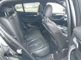 2018 BMW X2 xDrive28i with VIN WBXYJ5C34JEF72637, listed as a IAAI auction lot 42064330 with 96,725 mi miles. Bid and sale history available at carsss.com. Image 8.