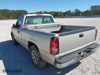 2007 Chevrolet Silverado 1500 with VIN 1GCEC14V97Z126498, listed as a IAAI auction lot 41792459 with 251,007 mi miles. Bid and sale history available at carsss.com. Image 3.