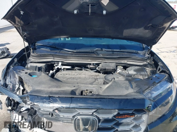 2022 Honda Passport TrailSport z VIN 5FNYF8H63NB015562, wystawiony jako IAAI lot #41914797 z przebiegiem 58 084 mil mil oraz . Historia ofert i sprzedaży dostępna na DreamBid. Obrazek 10.