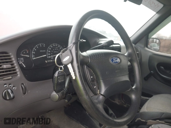 2001 Ford Ranger XL with VIN 1FTYR10C41PA06790, listed as a IAAI auction lot 41694457 with 190,910 mi miles. Bid and sale history available at carsss.com. Image 11.