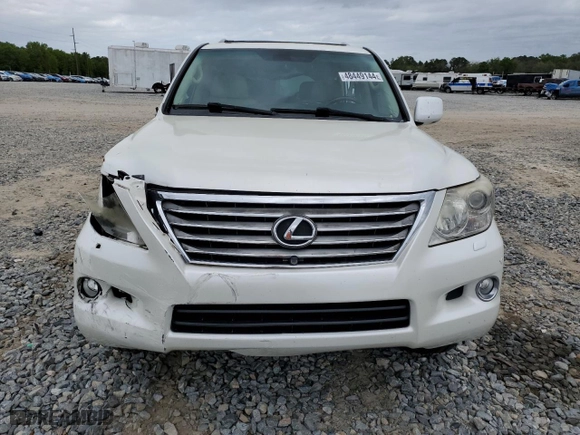 2009 Lexus LX 570 with VIN JTJHY00W394023419, listed as a Copart auction lot 48449144 with 231,719 mi miles and Non Repairable. Bid and sale history available at carsss.com. Image 5.