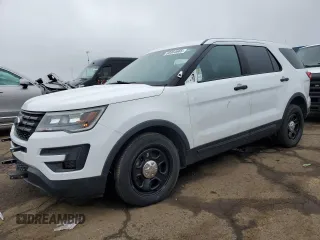 2018 Ford Police Interceptor Utility z VIN 1FM5K8AR8JGC95414, wystawiony jako Copart lot #58064665 z przebiegiem 120 873 mil mil oraz Tytuł czysty. Historia ofert i sprzedaży dostępna na DreamBid. Obrazek 1.