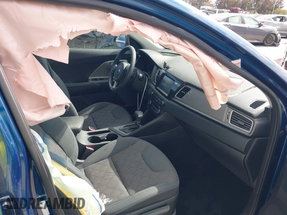 2017 Kia Niro LX with VIN KNDCB3LC6H5075363, listed as a IAAI auction lot 42132101 with 60,595 mi miles. Bid and sale history available at carsss.com. Image 5.