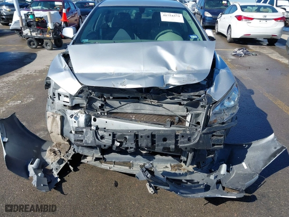 2011 Chevrolet Malibu LT w/1LT with VIN 1G1ZC5E17BF346665, listed as a IAAI auction lot 41754373 with 141,096 mi miles. Bid and sale history available at carsss.com. Image 6.