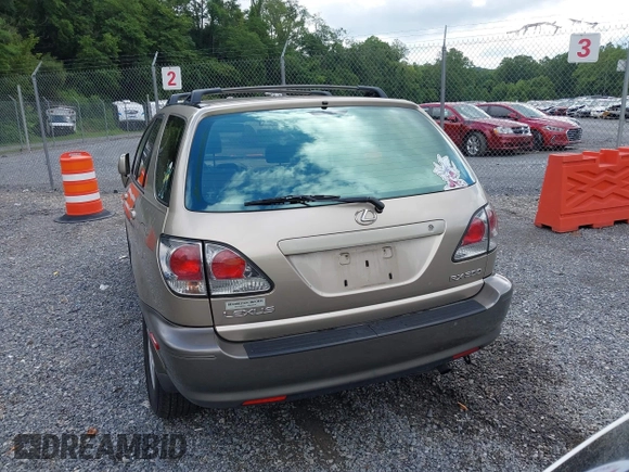 2002 Lexus RX 300 with VIN JTJGF10U220135180, listed as a IAAI auction lot 42646437 with 184,559 mi miles and . Bid and sale history available at DreamBid. Image 16.