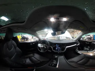 2020 Volvo V60 z VIN YV4102WK0L1037649, wystawiony jako IAAI lot #41043003 z przebiegiem 103 613 mil mil oraz . Historia ofert i sprzedaży dostępna na DreamBid. Obrazek 18.
