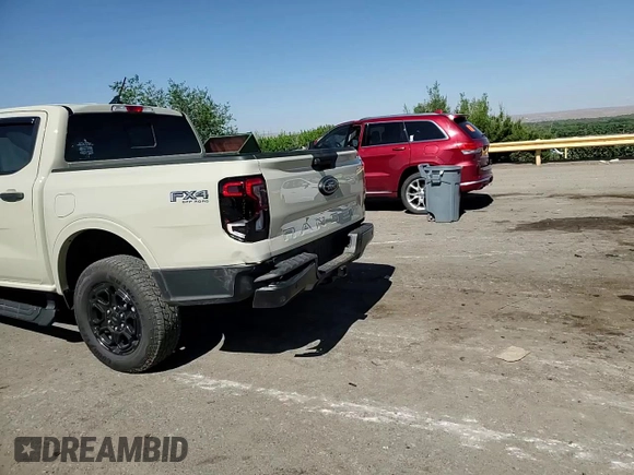 2025 Ford Ranger XLT z VIN 1FTER4HH9SLE14313, wystawiony jako Copart lot #59597415 z przebiegiem 1 231 mil mil oraz Szkoda całkowita • Salvage title. Historia ofert i sprzedaży dostępna na DreamBid. Obrazek 13.
