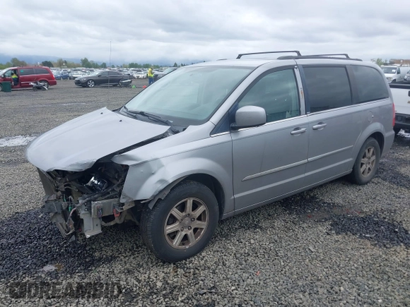 2013 Chrysler Town & Country Touring with VIN 2C4RC1BG2DR656629, listed as a IAAI auction lot 42024459 with 209,472 mi miles and . Bid and sale history available at DreamBid. Image 18.