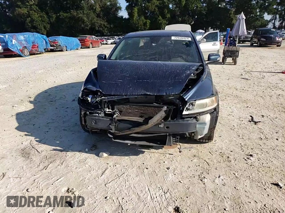2009 Volvo S40 2.4L with VIN YV1MS382992447618, listed as a Copart auction lot 72030424 with 202,033 mi miles and Salvage Title. Bid and sale history available at carsss.com. Image 10.