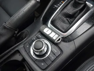 2015 Mazda 6 i Touring with VIN JM1GJ1V56F1209476, listed as a IAAI auction lot 41644215 with 112,255 mi miles. Bid and sale history available at carsss.com. Image 11.