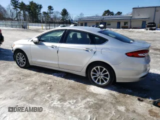 2017 Ford Fusion SE with VIN 3FA6P0H79HR204272, listed as a Copart auction lot 45643905 with 117,947 mi miles and Salvage Title. Bid and sale history available at DreamBid. Image 2.