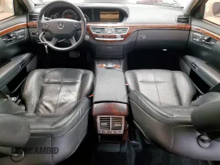 2008 Mercedes-Benz S 550 with VIN WDDNG71X38A188854, listed as a Copart auction lot 54841975 with 228,648 mi miles and Salvage Title. Bid and sale history available at DreamBid. Image 8.