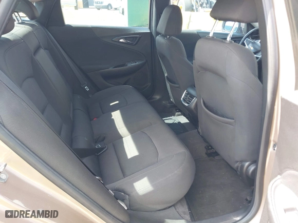 2018 Chevrolet Malibu LT with VIN 1G1ZD5ST1JF208525, listed as a IAAI auction lot 42055307 with 109,147 mi miles. Bid and sale history available at carsss.com. Image 8.
