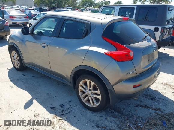 2014 Nissan Juke S with VIN JN8AF5MRXET353882, listed as a IAAI auction lot 42041965 with 239,606 mi miles. Bid and sale history available at carsss.com. Image 3.