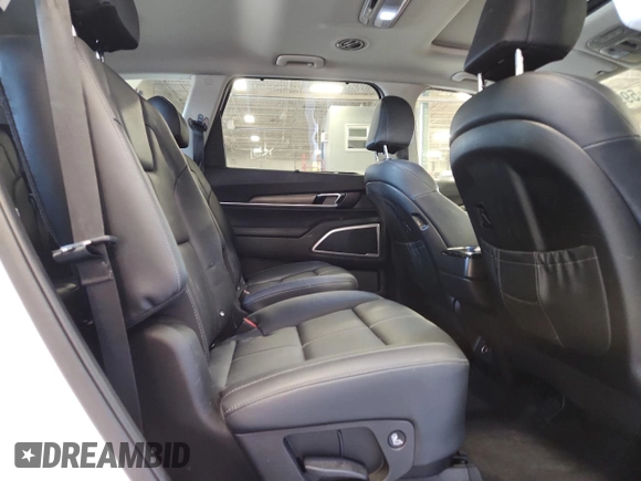 2022 Kia Telluride EX with VIN 5XYP3DHC3NG292384, listed as a Copart auction lot 59927785 with 49,105 mi miles and Salvage title. Bid and sale history available at DreamBid. Image 11.