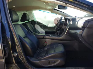 2016 Nissan Maxima SV with VIN 1N4AA6AP4GC378580, listed as a IAAI auction lot 41671281 with 122,866 mi miles and . Bid and sale history available at DreamBid. Image 5.