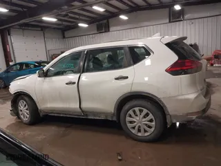 2017 Nissan Rogue SL with VIN 5N1AT2MV7HC798967, listed as a IAAI auction lot 41362772 with 145,502 mi miles. Bid and sale history available at carsss.com. Image 14.