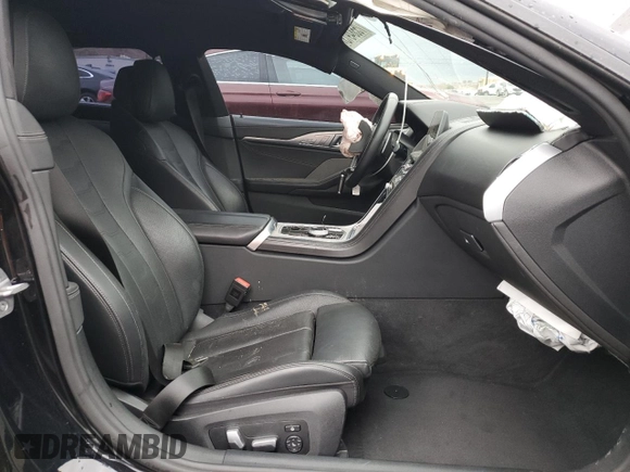 2020 BMW 8 Series M850i with VIN WBAGV8C09LCE58018, listed as a Copart auction lot 75584913 with 0 mi miles. Bid and sale history available at carsss.com. Image 7.