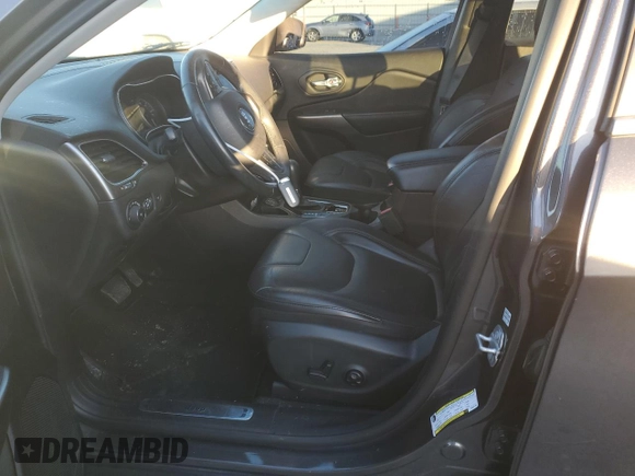 2019 Jeep Cherokee Limited z VIN 1C4PJLDB5KD444186, wystawiony jako Copart lot #81402233 z przebiegiem 39 451 mil mil oraz Szkoda całkowita • Salvage title. Historia ofert i sprzedaży dostępna na DreamBid. Obrazek 7.