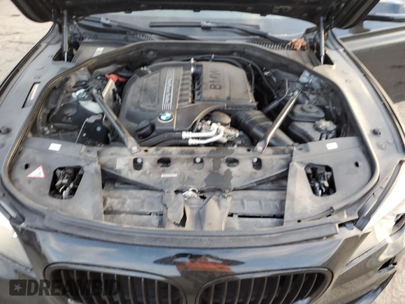 2015 BMW 7 Series 740Li xDrive with VIN WBAYF4C55FGS99336, listed as a Copart auction lot 87646015 with 100,660 mi miles and Clean Title. Bid and sale history available at carsss.com. Image 11.