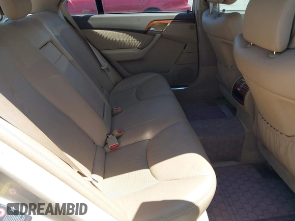 2003 Mercedes-Benz S-Class 4.3L with VIN WDBNG70J73A377067, listed as a IAAI auction lot 42137032 with 122,938 mi miles. Bid and sale history available at carsss.com. Image 8.