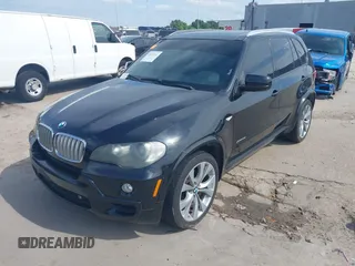 2010 BMW X5 z VIN 5UXFE8C52AL311929, wystawiony jako IAAI lot #42029162 z przebiegiem 182 369 mil mil oraz . Historia ofert i sprzedaży dostępna na DreamBid. Obrazek 19.