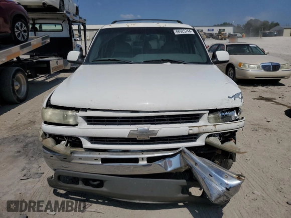2001 Chevrolet Suburban LS with VIN 1GNFK16T71J208214, listed as a Copart auction lot 68925744 with 218,290 mi miles and Clean Title. Bid and sale history available at carsss.com. Image 5.