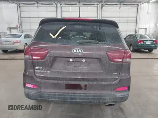 2019 Kia Sorento S V6 with VIN 5XYPGDA56KG483373, listed as a IAAI auction lot 41680817 with 91,970 mi miles. Bid and sale history available at carsss.com. Image 16.