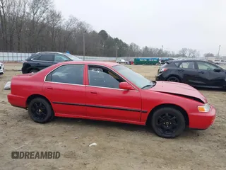 1997 Honda Accord LX with VIN 1HGCD5637VA145622, listed as a IAAI auction lot 41190021 with 326,395 mi miles and . Bid and sale history available at carsss.com. Image 13.