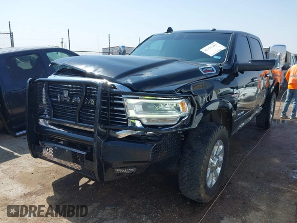 2022 Ram 2500 Laramie z VIN 3C6UR5FL6NG361636, wystawiony jako IAAI lot #42331483 z przebiegiem 58 812 mil mil oraz . Historia ofert i sprzedaży dostępna na DreamBid. Obrazek 6.
