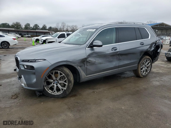 2023 BMW X7 xDrive40i with VIN 5UX23EM04P9R74544, listed as a Copart auction lot 46241555 with 74,022 mi miles and Salvage Title. Bid and sale history available at carsss.com. Image 1.