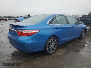 2016 Toyota Camry XLE with VIN 4T1BF1FKXGU528486, listed as a Copart auction lot 44372445 with 112,339 mi miles and Salvage Title. Bid and sale history available at carsss.com. Image 3.
