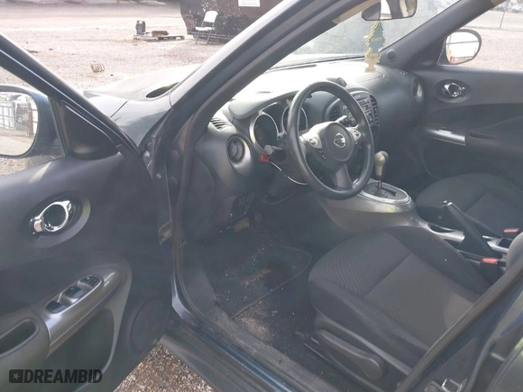 2013 Nissan Juke SV with VIN JN8AF5MR5DT223085, listed as a IAAI auction lot 40772593 with 127,439 mi miles. Bid and sale history available at carsss.com. Image 16.