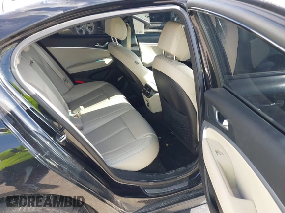 2023 Genesis G70 2.0T z VIN KMTG34TA1PU122551, wystawiony jako IAAI lot #41474272 z przebiegiem 38 964 mil mil oraz . Historia ofert i sprzedaży dostępna na DreamBid. Obrazek 8.