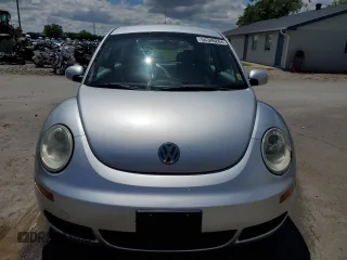 2008 Volkswagen New Beetle Coupe S with VIN 3VWPW31C68M503724, listed as a Copart auction lot 54348284 with 132,135 mi miles and Salvage Title. Bid and sale history available at carsss.com. Image 5.