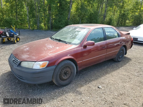 2001 Toyota Camry LE z VIN JT2BF22K610295178, wystawiony jako Copart lot #68538524 z przebiegiem 507 822 mil mil oraz Szkoda całkowita • Salvage title. Historia ofert i sprzedaży dostępna na DreamBid. Obrazek 1.