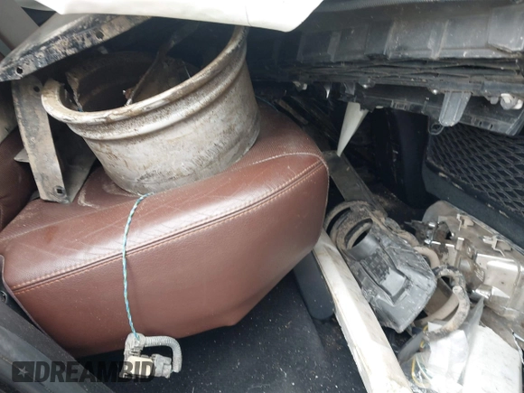 2016 Toyota 4Runner Limited with VIN JTEBU5JR1G5289308, listed as a IAAI auction lot 42093792 with Not Provided miles and . Bid and sale history available at DreamBid. Image 8.