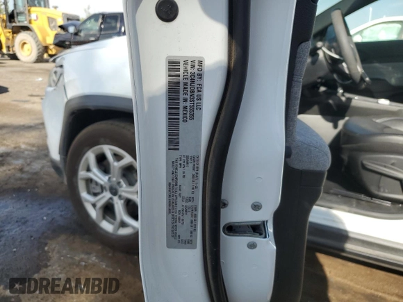 2025 Jeep Compass Latitude с VIN 3C4NJDBN3ST555355, выставлен на аукционе Copart как лот 59007635 с пробегом 5 355 миль миль и Списание • Salvage title. История ставок и продаж доступна на DreamBid. Изображение 14.