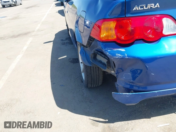 2003 Acura RSX Type S with VIN JH4DC53043C012106, listed as a IAAI auction lot 41993959 with 211,107 mi miles. Bid and sale history available at carsss.com. Image 6.