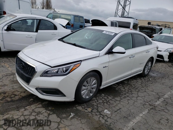 2016 Hyundai Sonata Hybrid SE with VIN KMHE24L17GA011637, listed as a Copart auction lot 73576332 with 170,747 mi miles. Bid and sale history available at carsss.com. Image 1.
