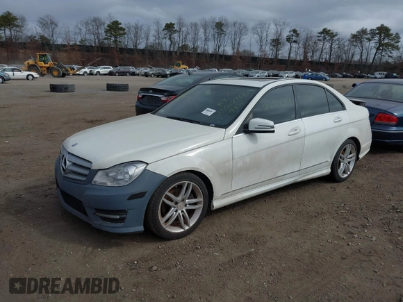 2013 Mercedes-Benz C-Class C 250 Sport with VIN WDDGF4HB8DA776294, listed as a IAAI auction lot 41809513 with 999,999 mi miles. Bid and sale history available at carsss.com. Image 2.