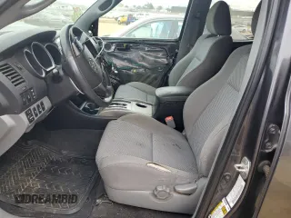 2013 Toyota Tacoma with VIN 3TMLU4EN5DM104791, listed as a Copart auction lot 43207965 with 121,427 mi miles and Salvage Title. Bid and sale history available at DreamBid. Image 7.