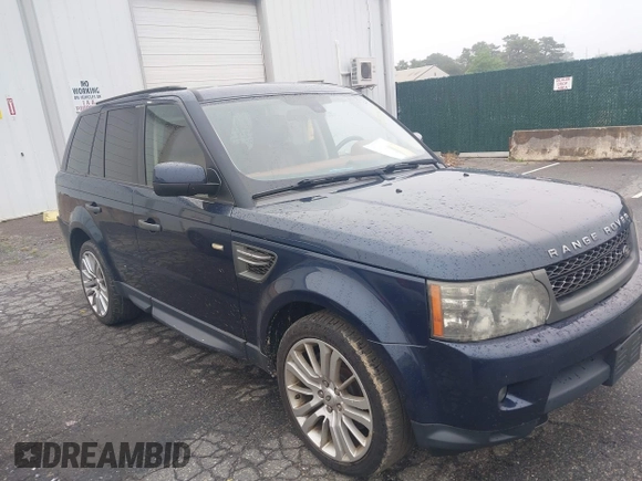 2011 Land Rover Range Rover Sport HSE Lux with VIN SALSK2D41BA289200, listed as a IAAI auction lot 42534463 with 199,811 mi miles and . Bid and sale history available at DreamBid. Image 1.