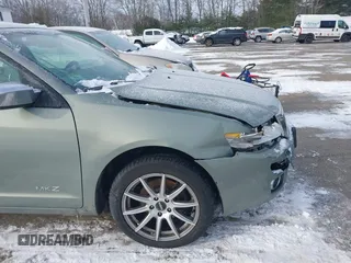 2008 Lincoln MKZ with VIN 3LNHM28T78R634477, listed as a IAAI auction lot 41412692 with 84,789 mi miles. Bid and sale history available at carsss.com. Image 12.