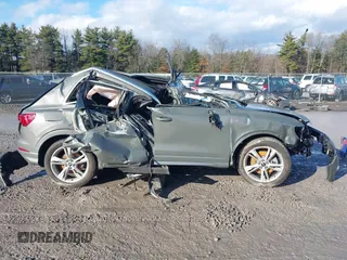 2022 Audi Q3 S line Premium z VIN WA1DECF30N1005992, wystawiony jako IAAI lot #41101352 z przebiegiem 37 399 mil mil oraz . Historia ofert i sprzedaży dostępna na DreamBid. Obrazek 12.