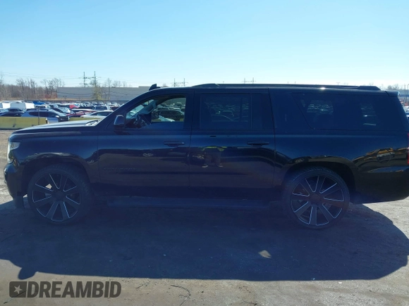 2016 Chevrolet Suburban LS with VIN 1GNSKGKC3GR236223, listed as a IAAI auction lot 41761595 with 269,500 mi miles. Bid and sale history available at carsss.com. Image 14.