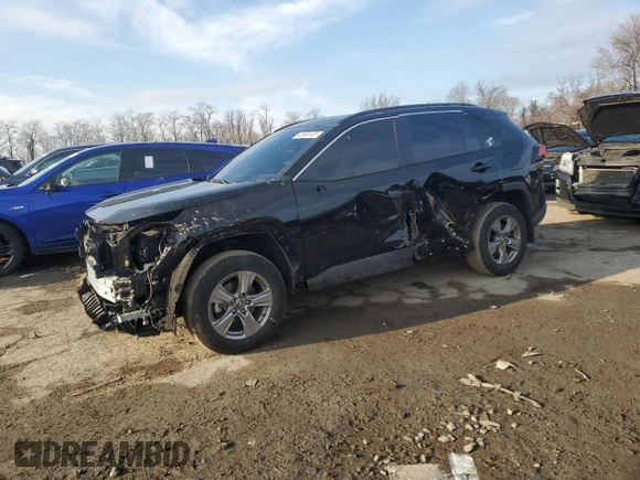 2024 Toyota RAV4 XLE with VIN 2T3P1RFV7RC411361, listed as a Copart auction lot 43698105 with 16,122 mi miles and Salvage Title. Bid and sale history available at DreamBid. Image 1.