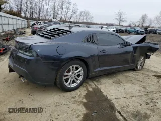 2014 Chevrolet Camaro LS z VIN 2G1FA1E31E9285281, wystawiony jako Copart lot #44851245 z przebiegiem Nie podano mil oraz Szkody całkowita. Historia ofert i sprzedaży dostępna na DreamBid. Obrazek 3.
