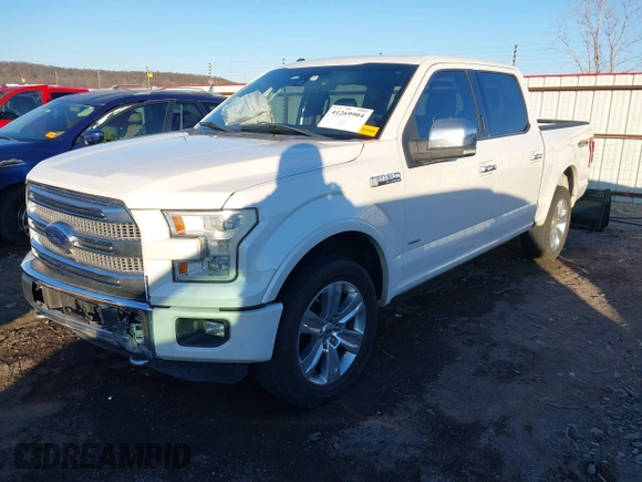 2015 Ford F-150 XLT with VIN 1FTEW1EG2FFB22090, listed as a IAAI auction lot 41269904 with 151,465 mi miles. Bid and sale history available at carsss.com. Image 18.